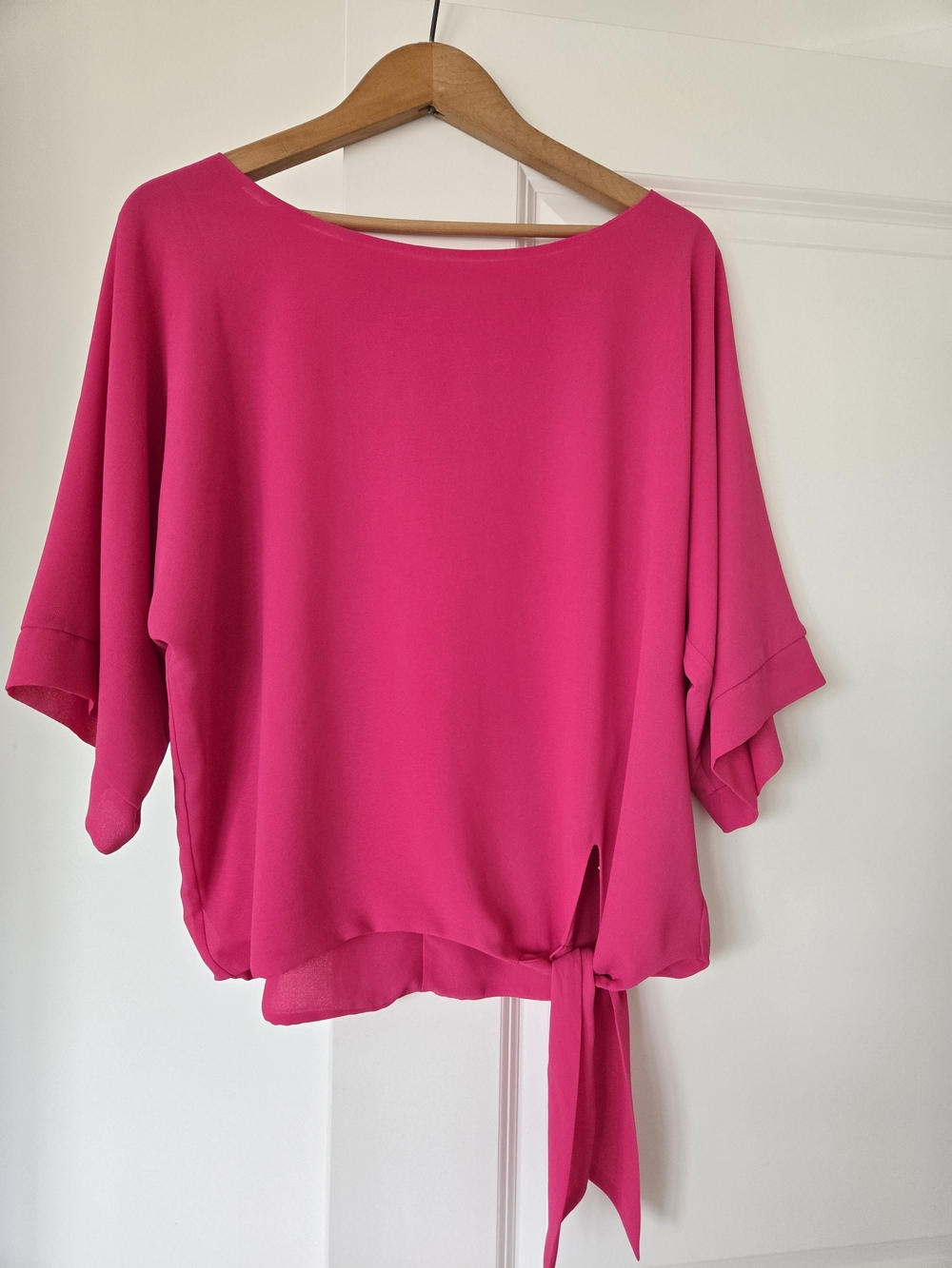 Women's Bright Pink Tie-Hem Blouse